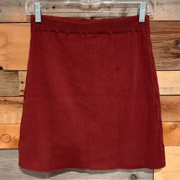 Free People Mod Faux Wrap Ribbed Mini Skirt Burgundy Size M Boho Minimalist - Picture 12 of 14